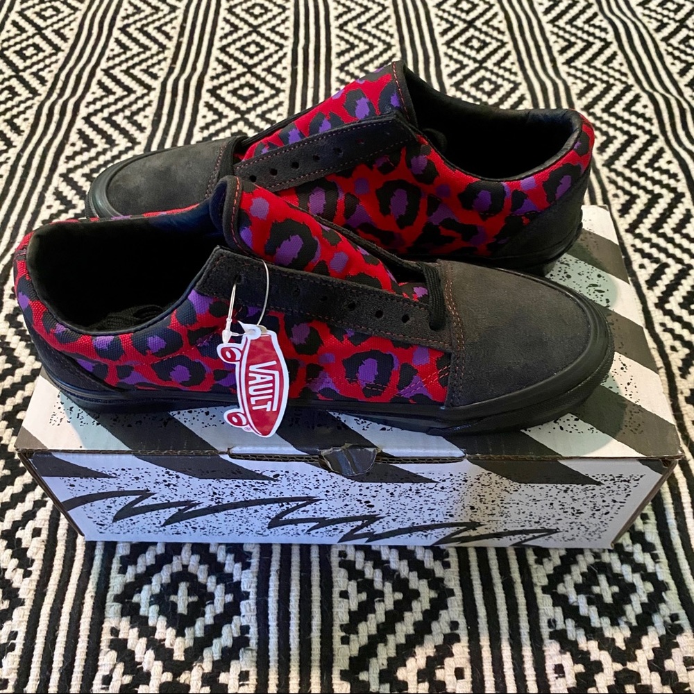 Vans x Stray Rats collaboration (Pink/Black)
